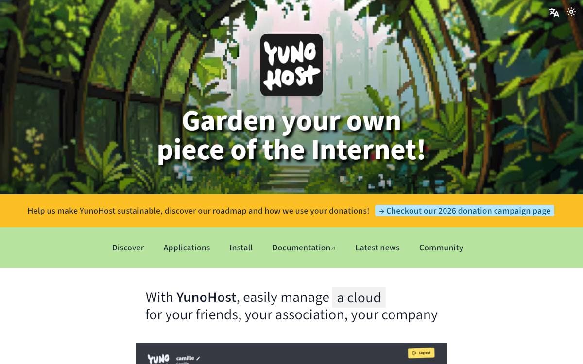 Screenshot of YunoHost website
